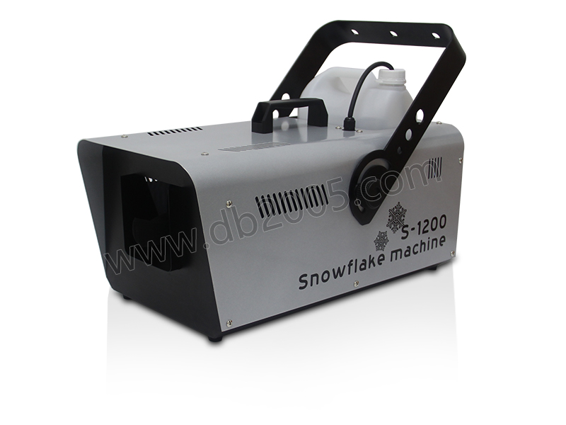 S-1200 Snow Machine